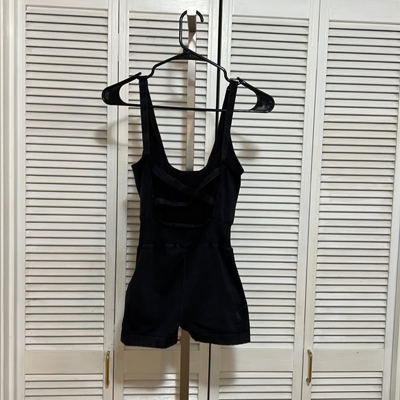 Free People Good Karma Runsie - Picture 7 of 12